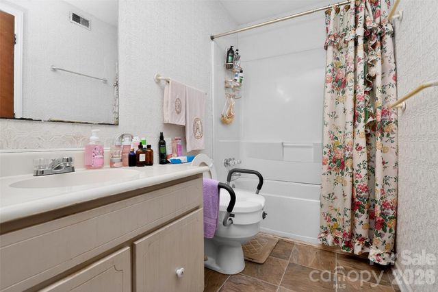 1906 Meadowlark Lane 15, Charlotte, NC 28210