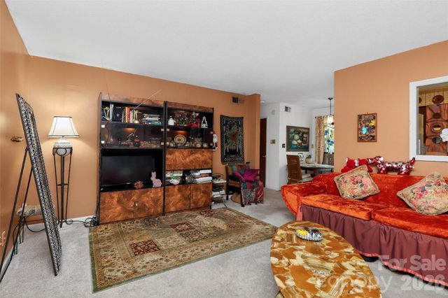1906 Meadowlark Lane 15, Charlotte, NC 28210