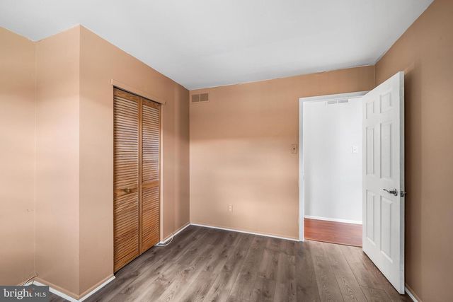 10232 RUBIN LN, Philadelphia, PA 19116