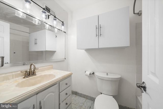 10232 RUBIN LN, Philadelphia, PA 19116