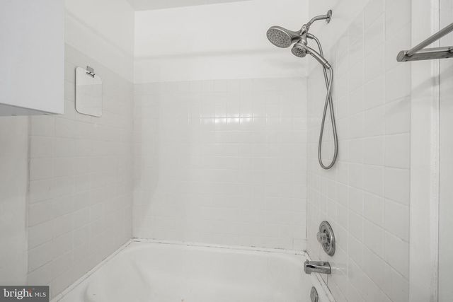 10232 RUBIN LN, Philadelphia, PA 19116
