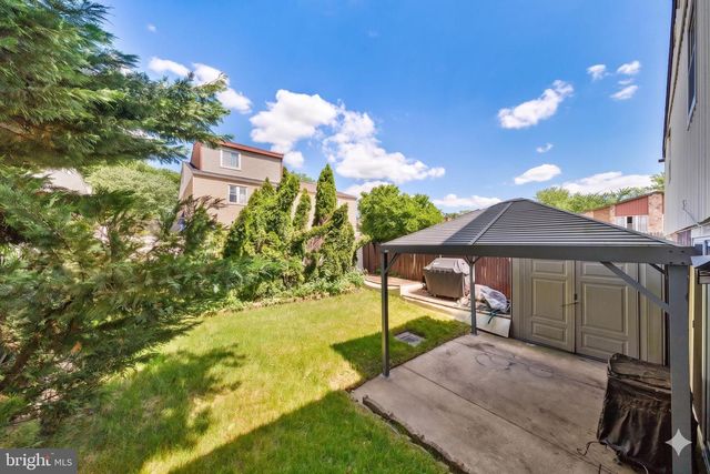 10232 RUBIN LN, Philadelphia, PA 19116