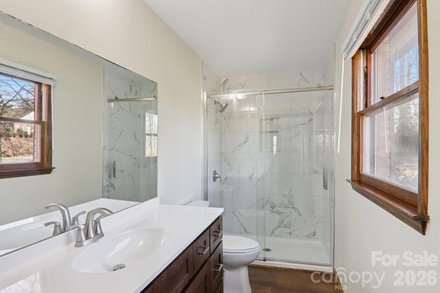 148 Lower Christ School Road, Fletcher, NC 28732