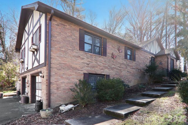 148 Lower Christ School Road, Fletcher, NC 28732