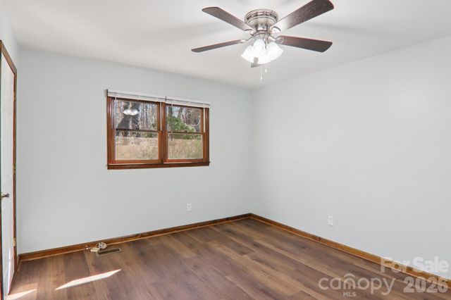 148 Lower Christ School Road, Fletcher, NC 28732