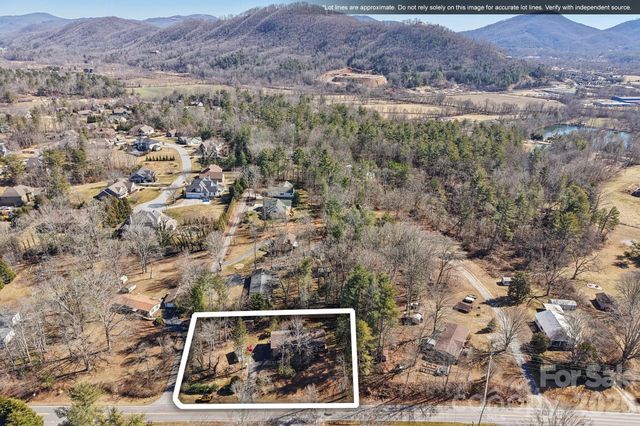 148 Lower Christ School Road, Fletcher, NC 28732