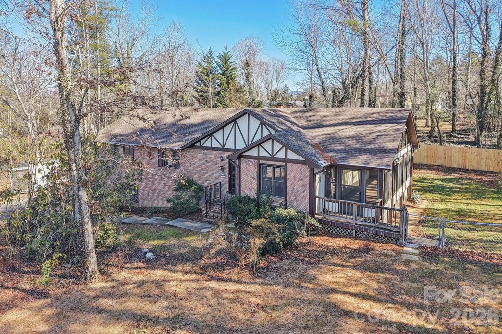 148 Lower Christ School Road, Fletcher, NC 28732