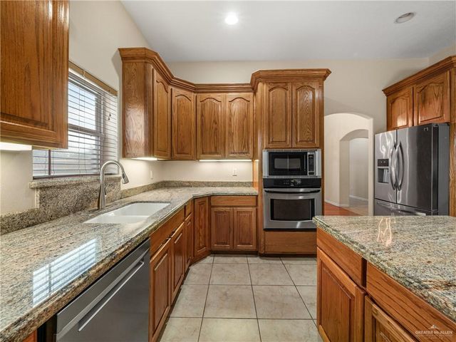 4414 Waters Edge, Harlingen, TX 78552