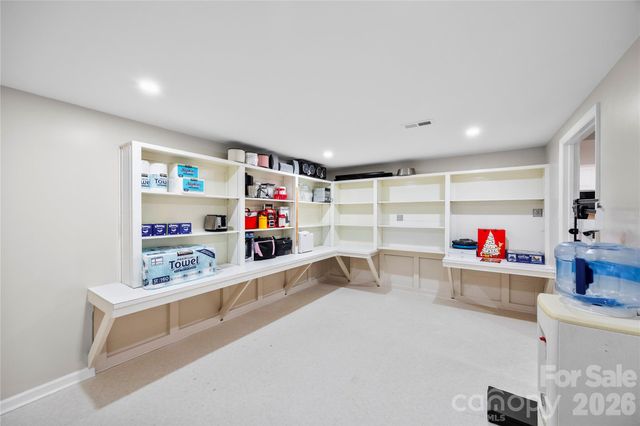 1419 Stoneyridge Drive, Charlotte, NC 28214