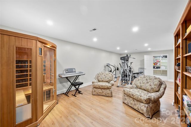 1419 Stoneyridge Drive, Charlotte, NC 28214