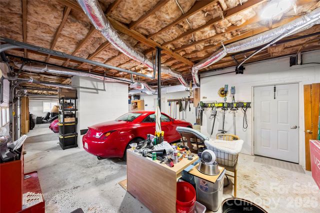 1419 Stoneyridge Drive, Charlotte, NC 28214