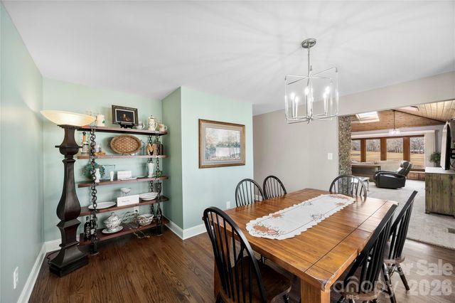 1419 Stoneyridge Drive, Charlotte, NC 28214