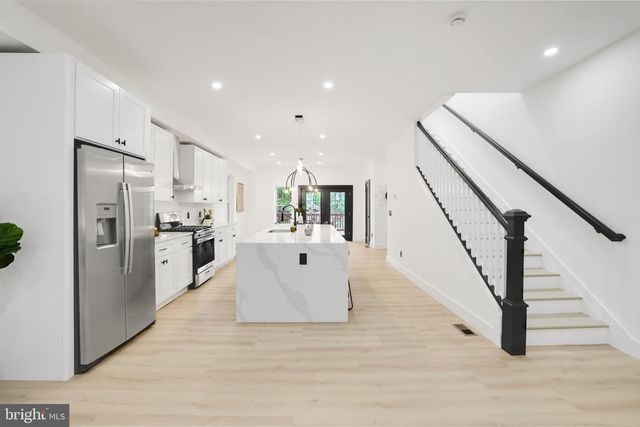 1404 MONTELLO AVE NE, Washington, DC 20002