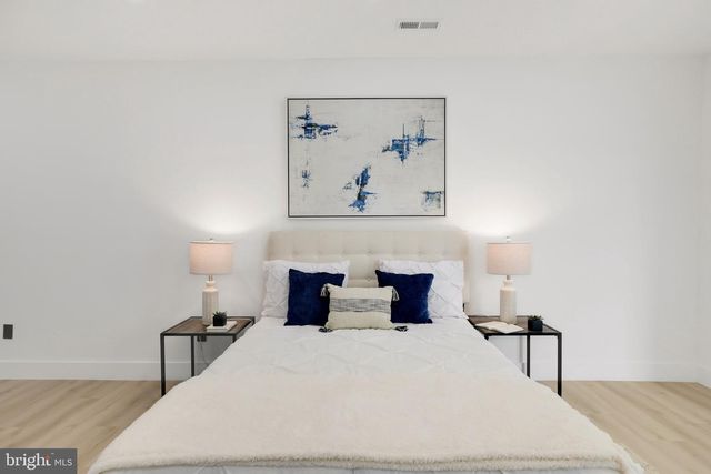 1404 MONTELLO AVE NE, Washington, DC 20002