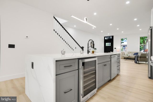 1404 MONTELLO AVE NE, Washington, DC 20002