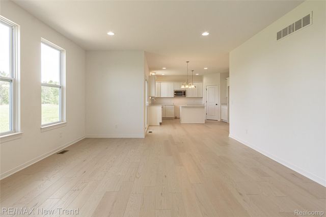 2001 Crested Butte Drive, White Lake Charter Township, MI 48383