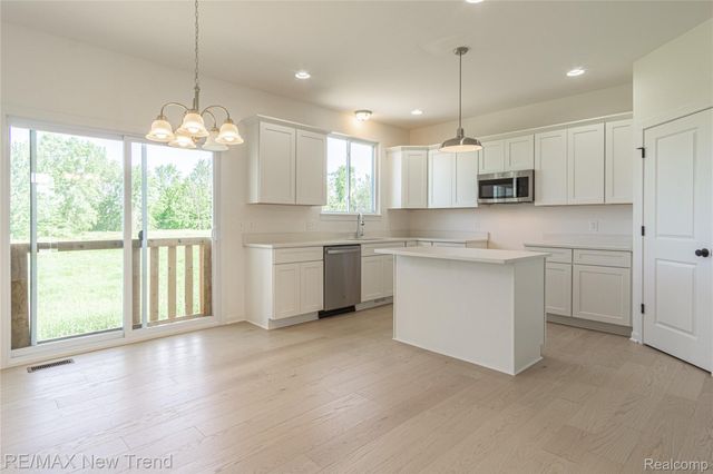 2001 Crested Butte Drive, White Lake Charter Township, MI 48383