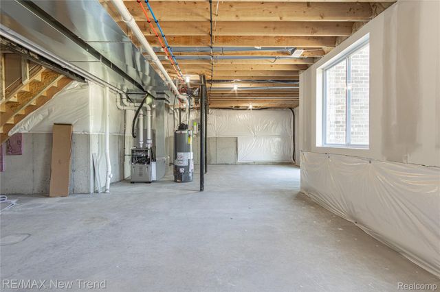 2001 Crested Butte Drive, White Lake Charter Township, MI 48383