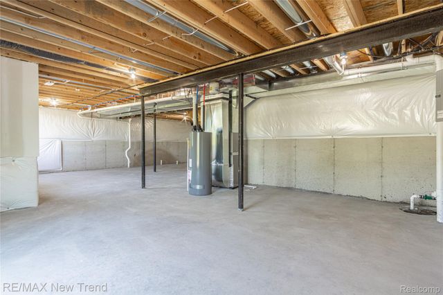 2001 Crested Butte Drive, White Lake Charter Township, MI 48383