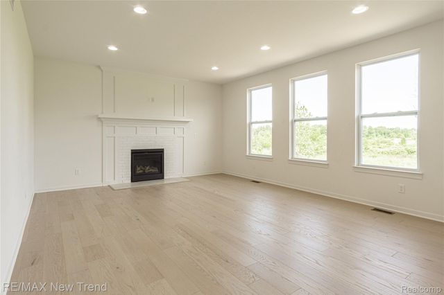 2001 Crested Butte Drive, White Lake Charter Township, MI 48383