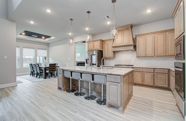 10015 Crescent Wood Drive, Missouri City, TX 77459