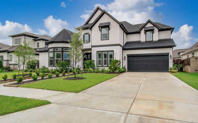 10015 Crescent Wood Drive, Missouri City, TX 77459