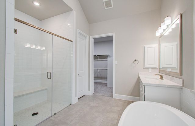 10015 Crescent Wood Drive, Missouri City, TX 77459