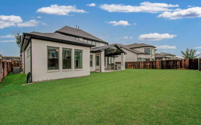 10015 Crescent Wood Drive, Missouri City, TX 77459