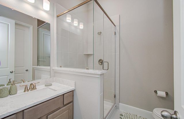 10015 Crescent Wood Drive, Missouri City, TX 77459
