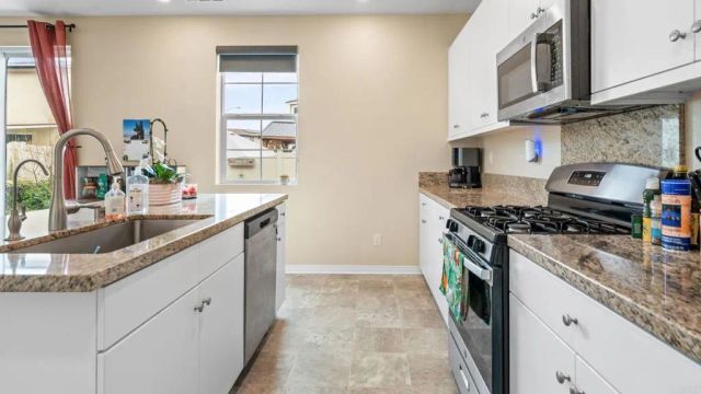 36862 Diego Springs Avenue, Murrieta, CA 92563