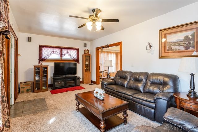 1811 Warner Avenue, Dayton, OH 45404