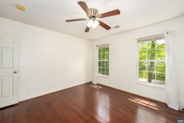 419 CARTER LN, Louisa, VA 23093