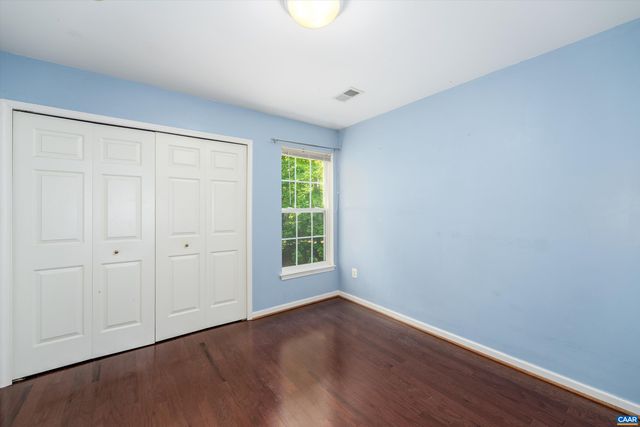 419 CARTER LN, Louisa, VA 23093