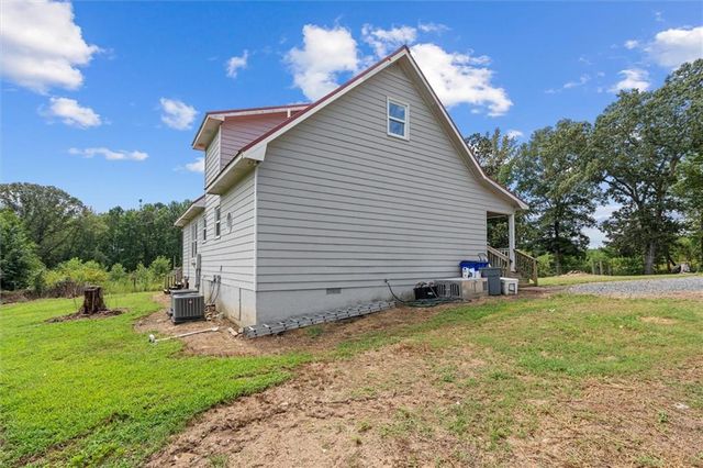 1464 FELTON ROCKMART Road, Buchanan, GA 30113