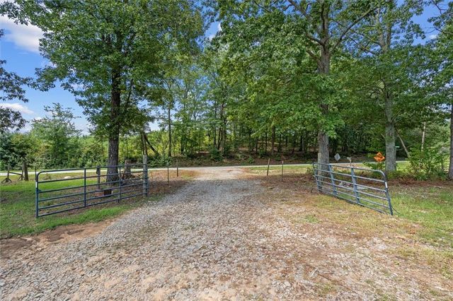 1464 FELTON ROCKMART Road, Buchanan, GA 30113