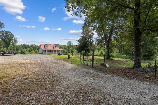 1464 FELTON ROCKMART Road, Buchanan, GA 30113