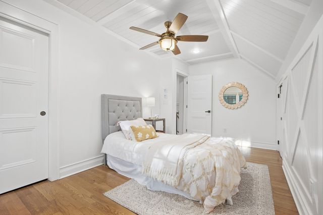 203 Winn St, Burlington, MA 01803