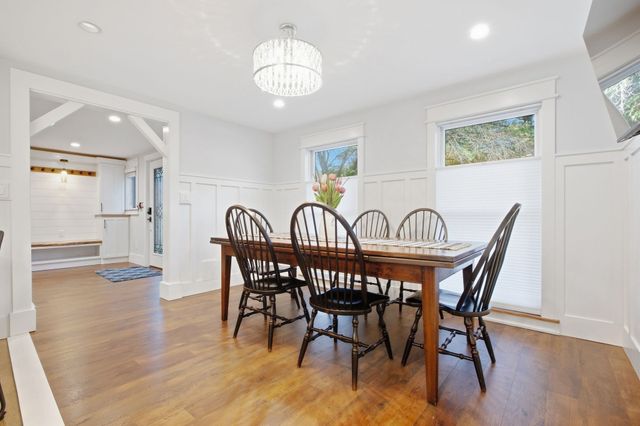 203 Winn St, Burlington, MA 01803