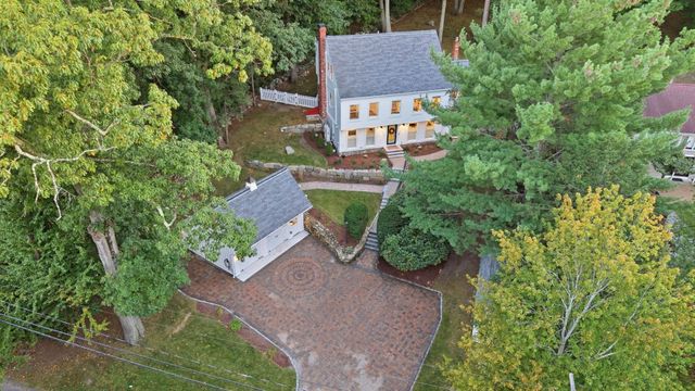 203 Winn St, Burlington, MA 01803