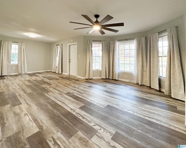 1205 4TH AVENUE N, Clanton, AL 35045