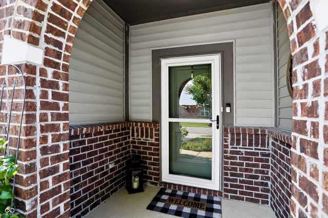 6629 W Deer Hill Drive, Mccordsville, IN 46055
