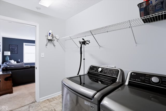 6629 W Deer Hill Drive, Mccordsville, IN 46055