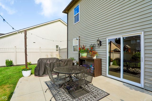6629 W Deer Hill Drive, Mccordsville, IN 46055