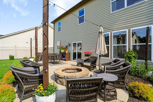 6629 W Deer Hill Drive, Mccordsville, IN 46055