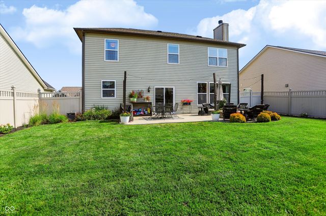 6629 W Deer Hill Drive, Mccordsville, IN 46055