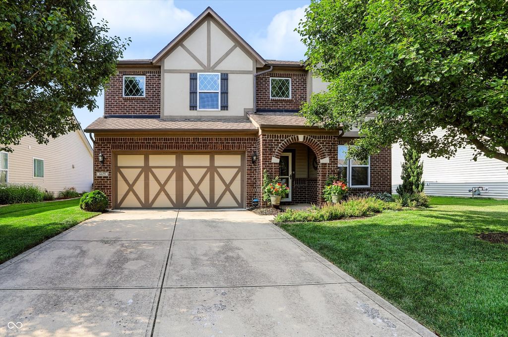 6629 W Deer Hill Drive, Mccordsville, IN 46055