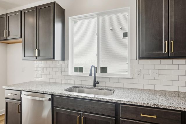 6326 Sparks Drive, Galena, OH 43021