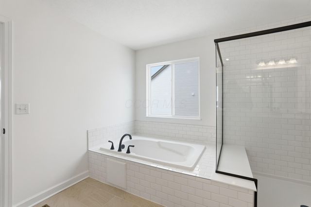 6326 Sparks Drive, Galena, OH 43021