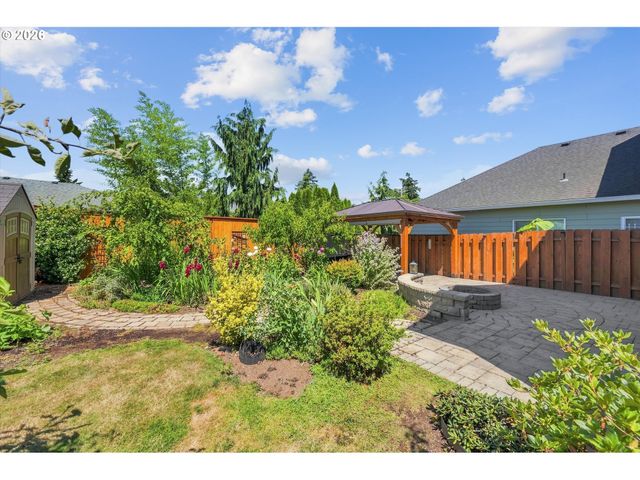 17325 Se SHERMAN St, Portland, OR 97233