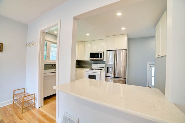 9135 Mason Avenue, Morton Grove, IL 60053